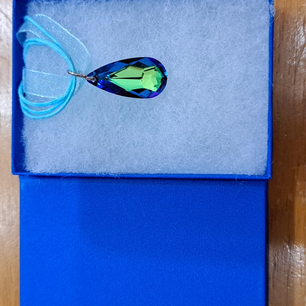 🔥CLEARANCE! Mysterious Ocean Crystal Marquise Necklace - Picture 4 of 6